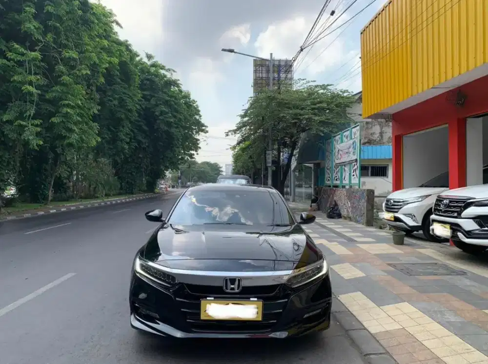 Honda Accord 1.5 Turbo Sensing Matic 2022 Hitam Tgn 1 KM 24rb Record