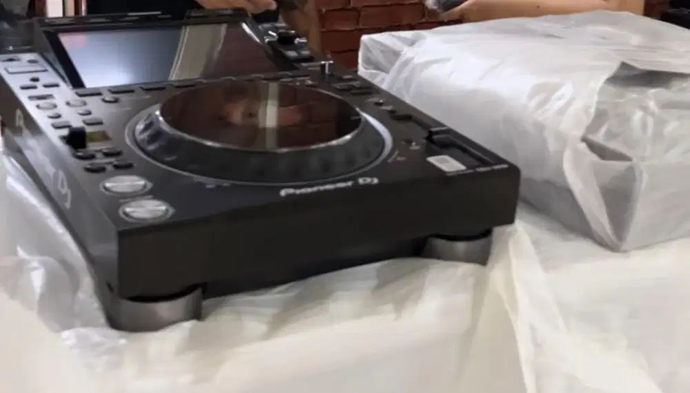 Dijual Pioneer CDJ3000