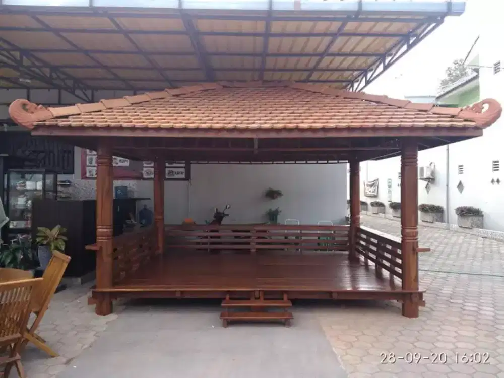 Gazebo kayu jati