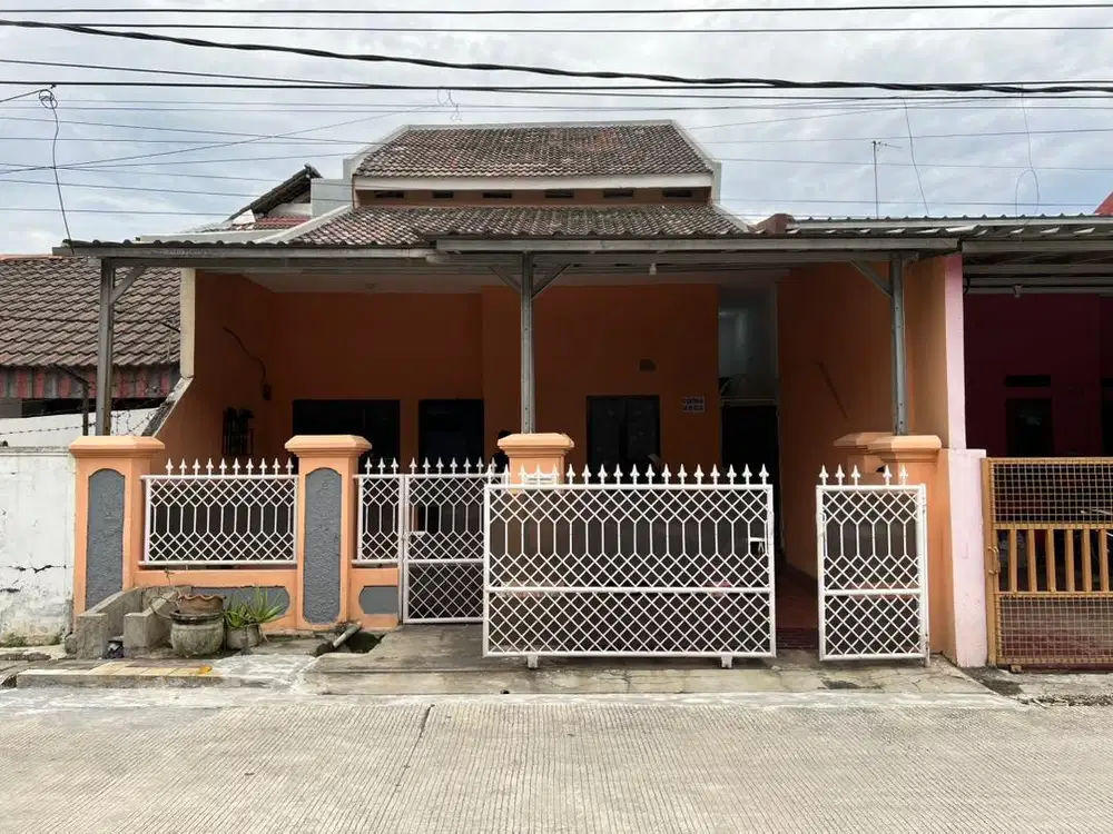Disewakan Rumah 2lt Baru Renov
