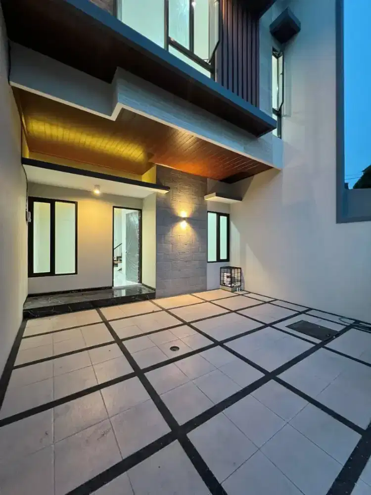 Rumah baru mewah dan modern di Wisma Mukti jalan utama Tipe A