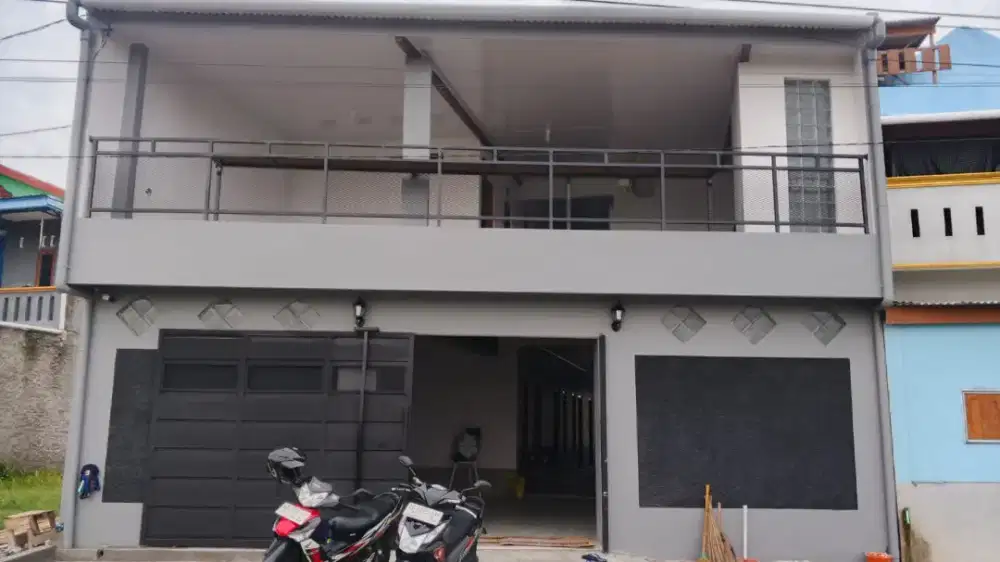 Kos putra kamar mandi dalam