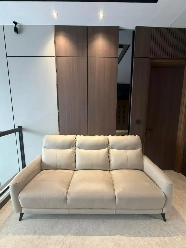 Lowongan Asistesn Rumah Tangga