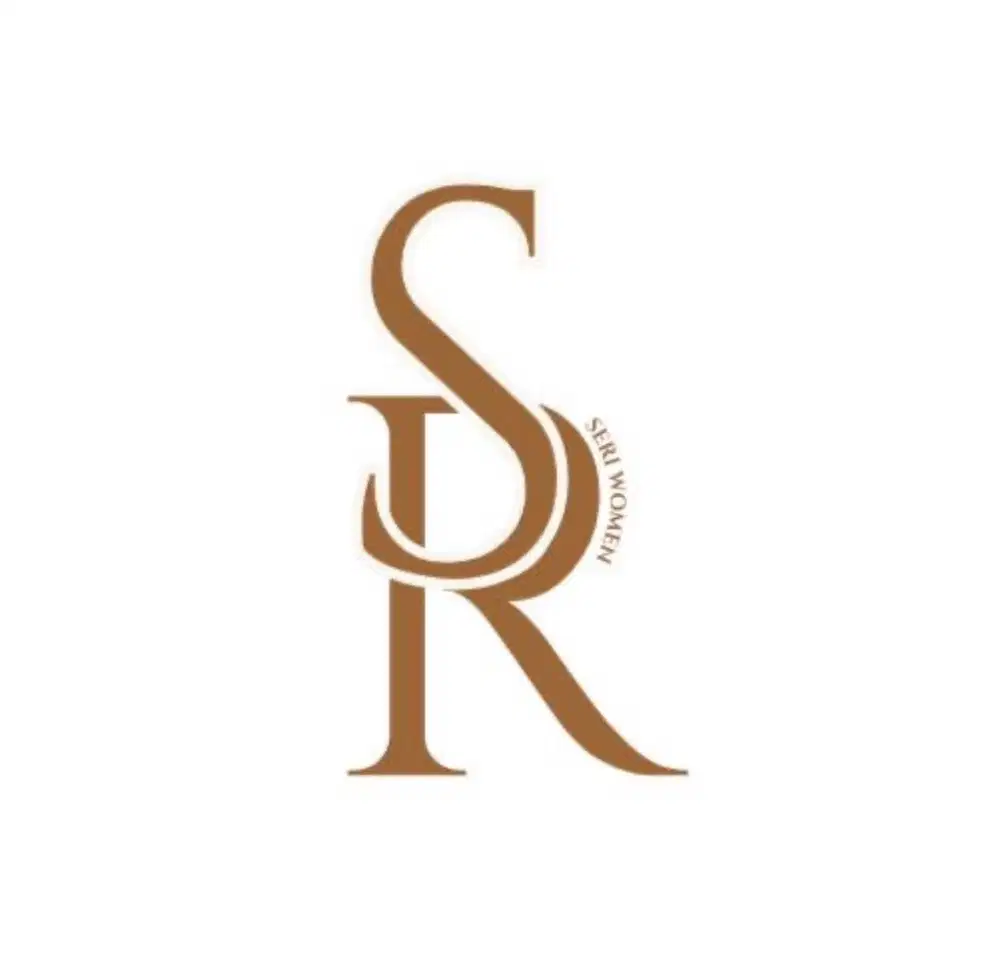 Content Creator Pakaian Wanita