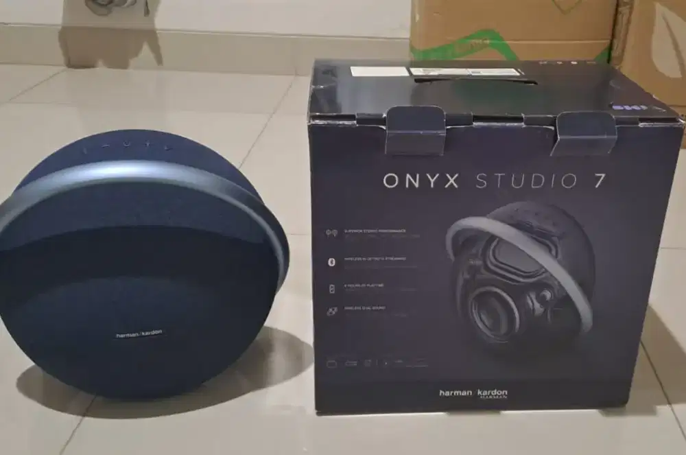 Harman kardon onyx 7 ( Blue)