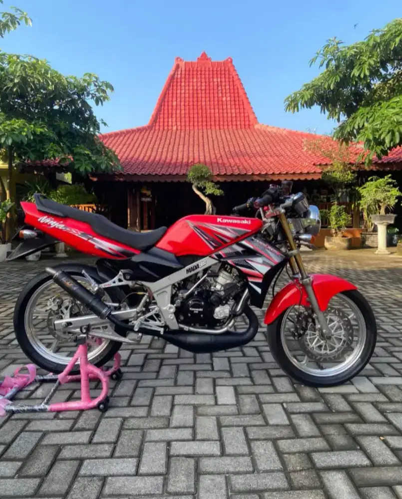 Kawasaki ninja ss tahun 2013