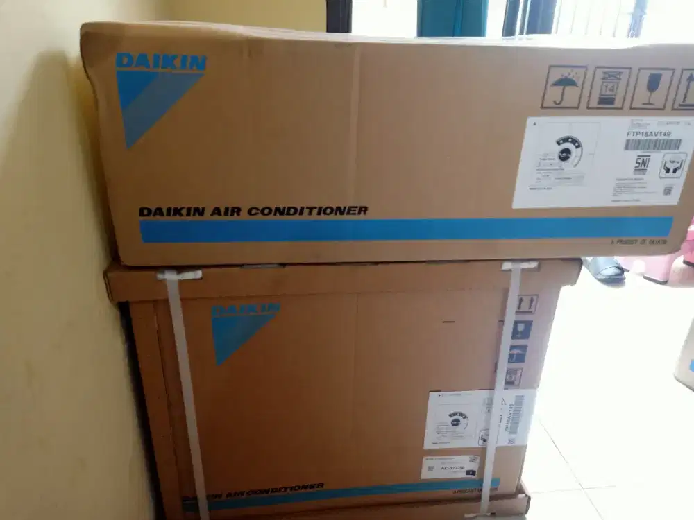 AC Daikin 1/2pk Lokal