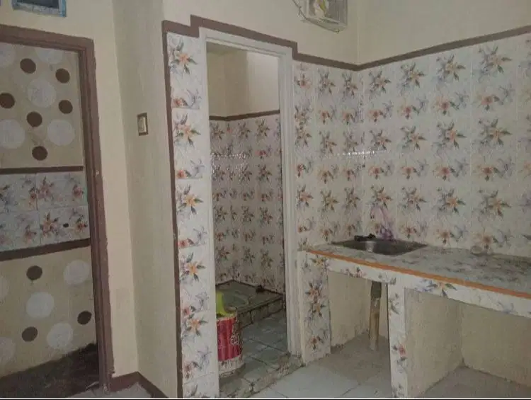 Kontrakan Strategis di Jalan Banajaran Pucung Cilangkap Tapos