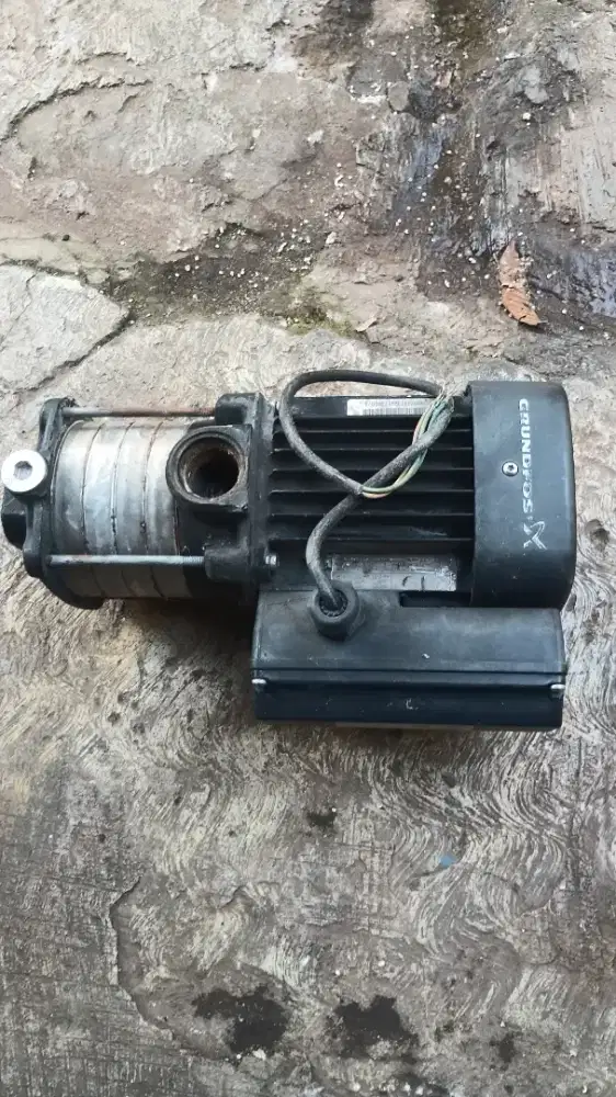 SERVICE POMPA AIR DAN BOR SUMUR