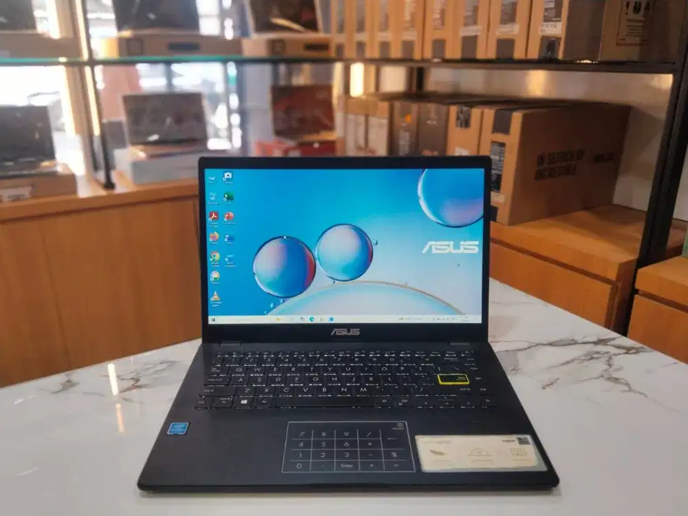 LAPTOP ASUS E410MA CELERON N4020/RAM 4GB/SSD 512GB/SIAP PAKAI