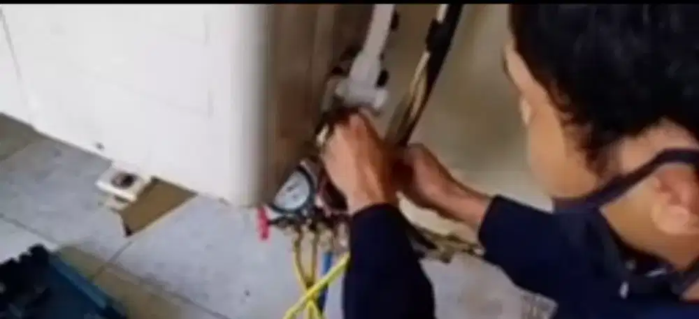 Tukang service AC panggilan dan bongkar pasang AC