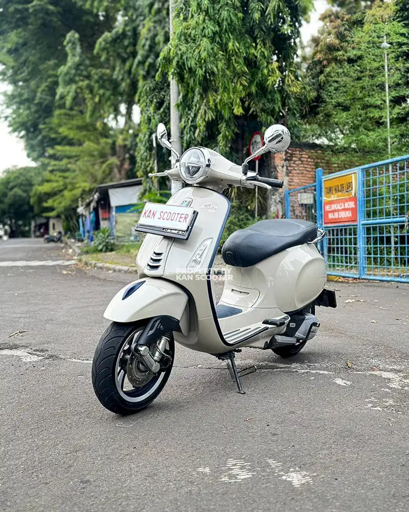 JUAL MURAH VESPA PRIMAVERA S 150 IGET ABS FACELIFT 2022 MULUS