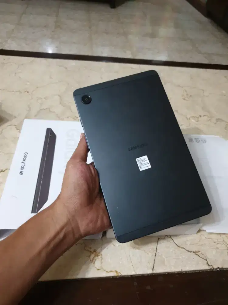 Samsung Tab A9 4/64 bisa kartu