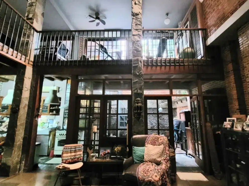 Rumah mewah vintage di Puter Bintaro jaya pr 13153