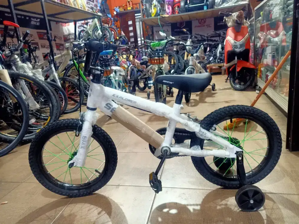 sepedah anak bmx senator ukuran 16