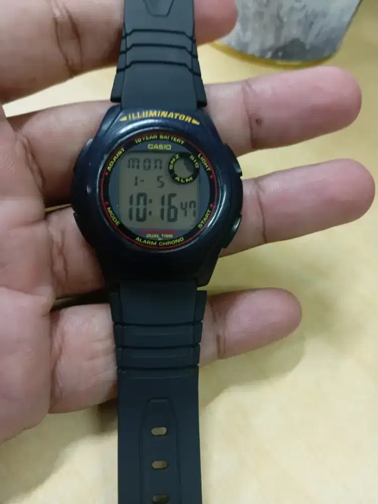 Jam Tangan Casio F-200 Preloved Clasic Antik