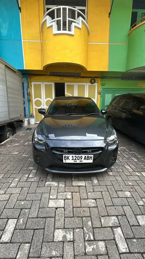 Mazda 2 2014 Bensin