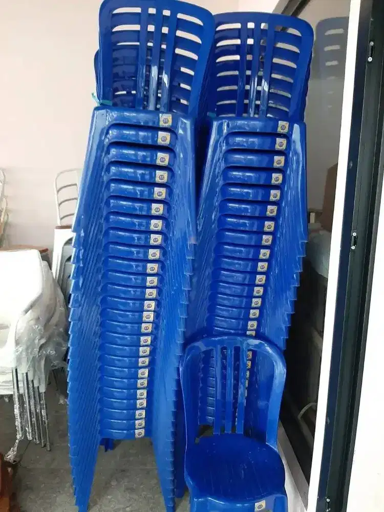 Kursi Plastik Napolly 101 F-G-NG