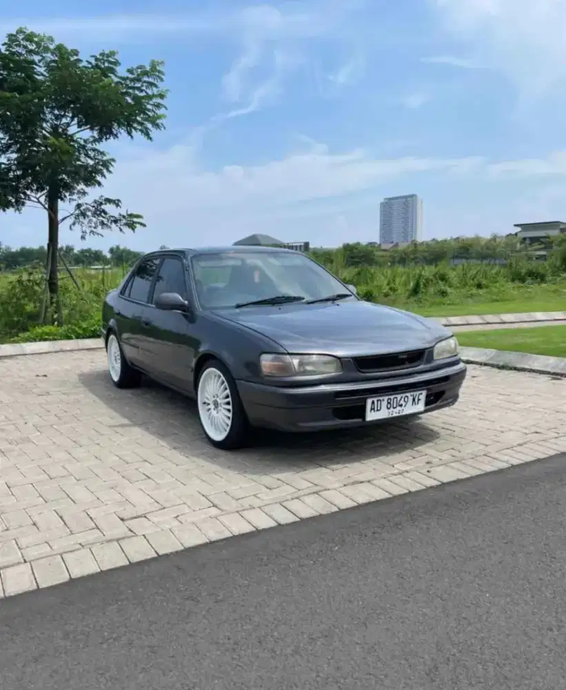 Toyota Corolla 1997 Bensin