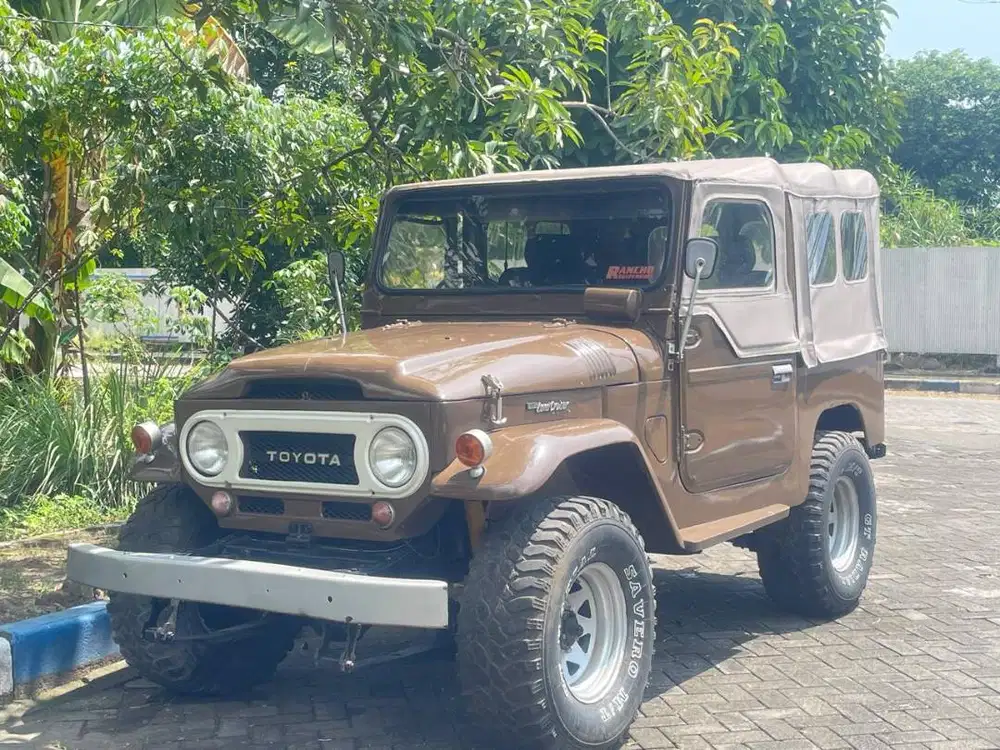 Toyota Hartop FJ40 Kanvas Tahun 1963