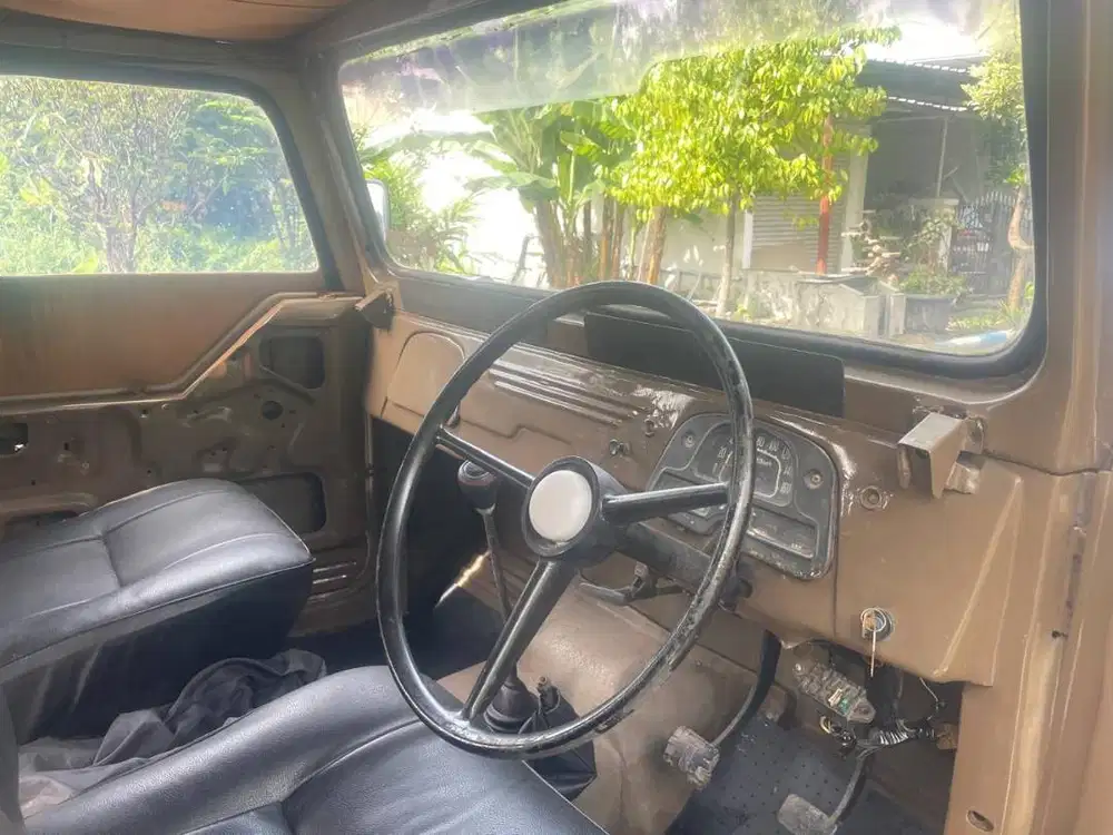 Toyota Hartop FJ40 Kanvas Tahun 1963