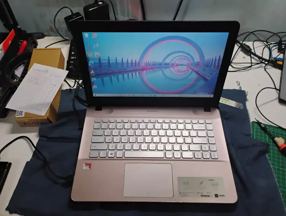 Laptop Asus X441B ssd 256