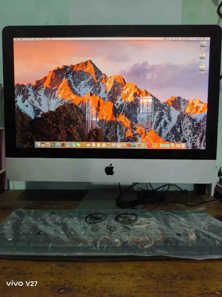 iMac 21,5 inch middle 2010, Mantap!!
