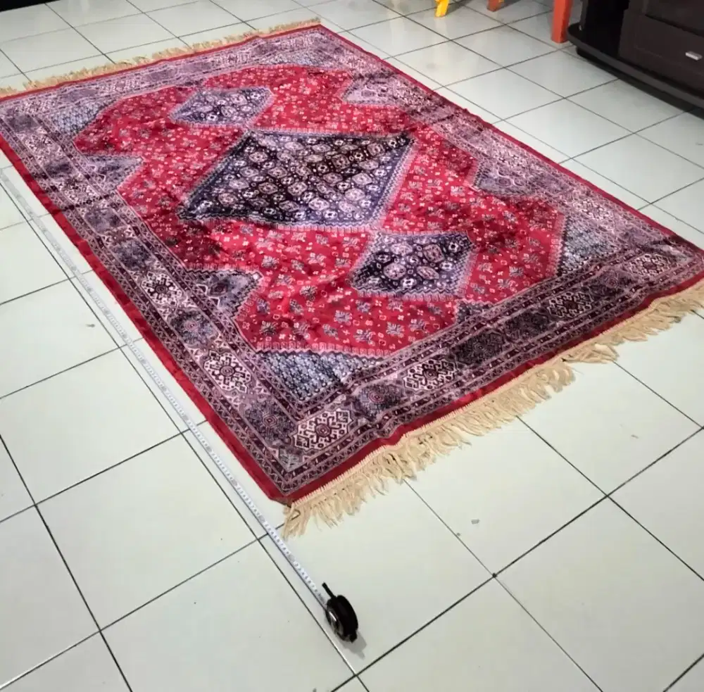 Karpet tipis  (hambal) dari Turki