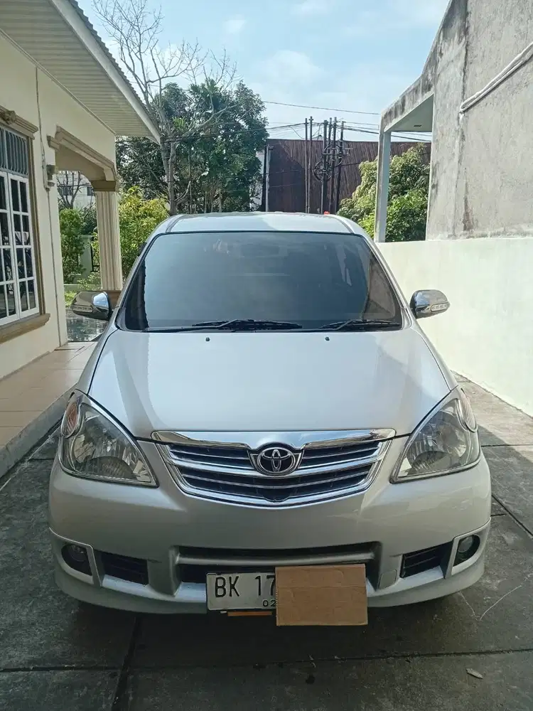 Toyota Avanza 2011
