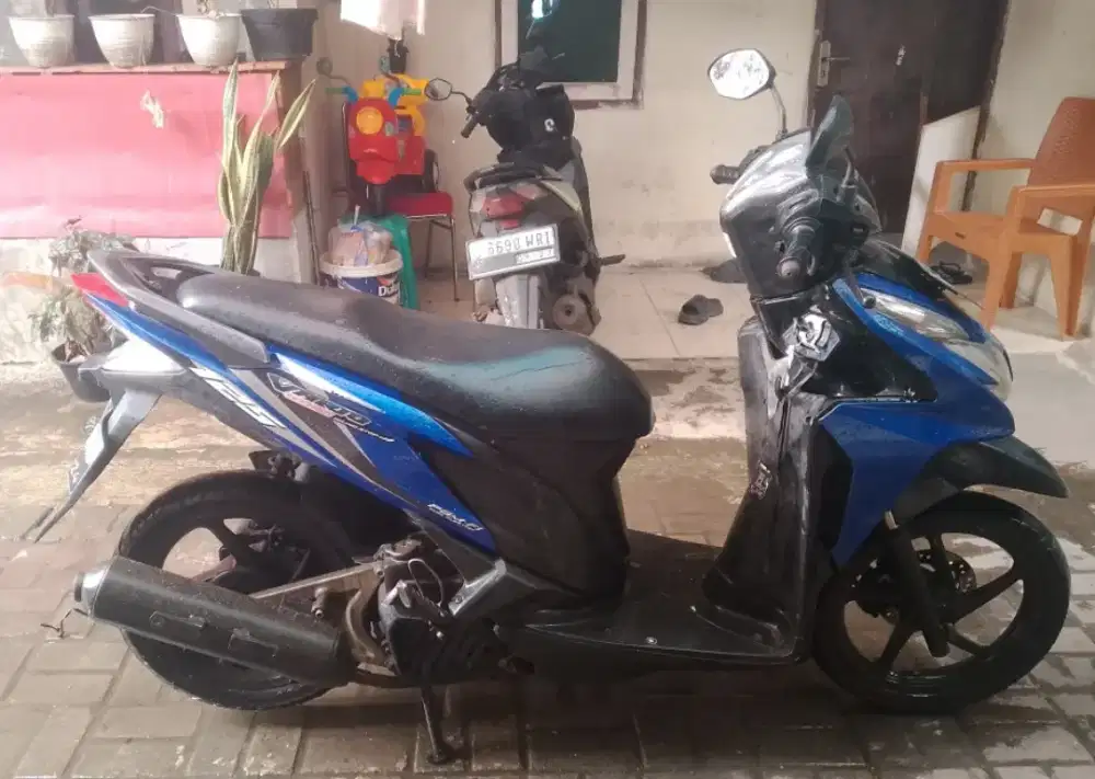 Motor Honda Vario CBS ISS 125 2014

Spek tertinggi
