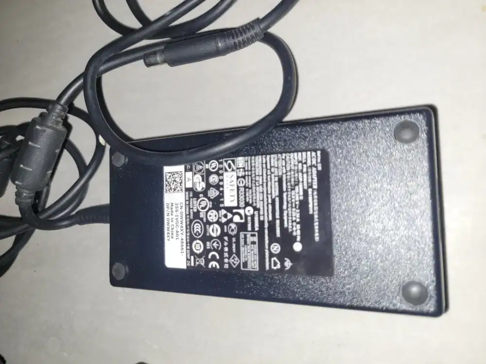 Adapter Charger Dell 180 watt DA180PM111