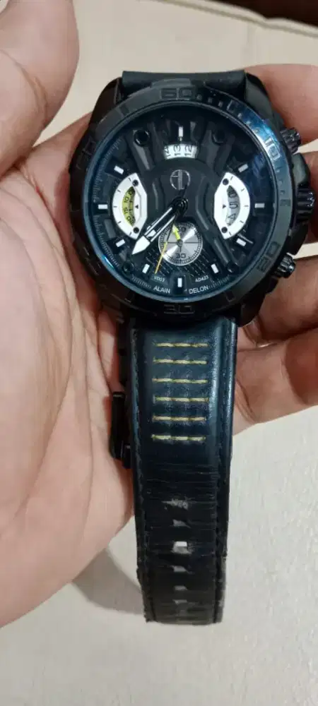 Jam tangan pria ALAIN DELON AD423