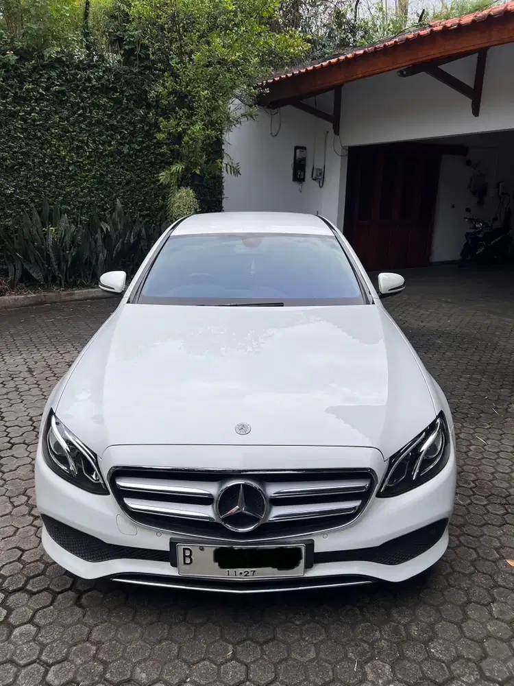 Mercedes-Benz E250 2017 Bensin