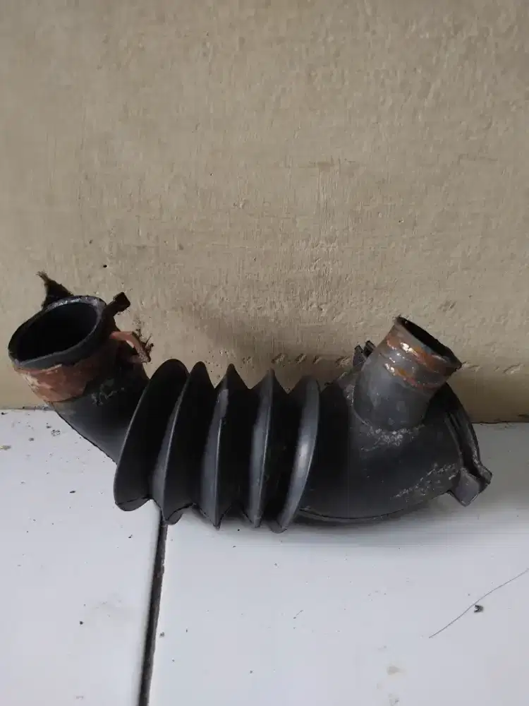 Karet selang air dalam mesin cuci LG front loading