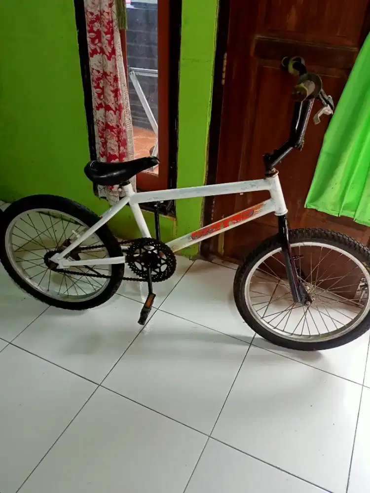 United ori bmx r20