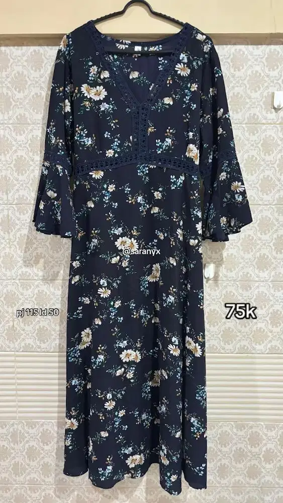 Flower Navy Dress