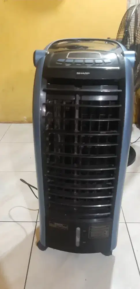 Air cooler Sharp PJ-A36 TY-B