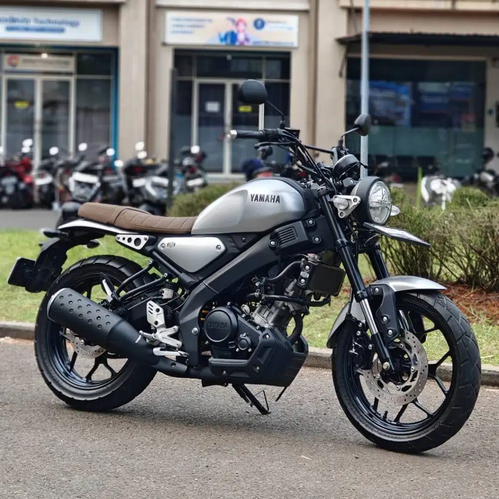 YAMAHA XSR 155 SILVER 2023 KM 5K PAJAK PANJANG LIKE NEW