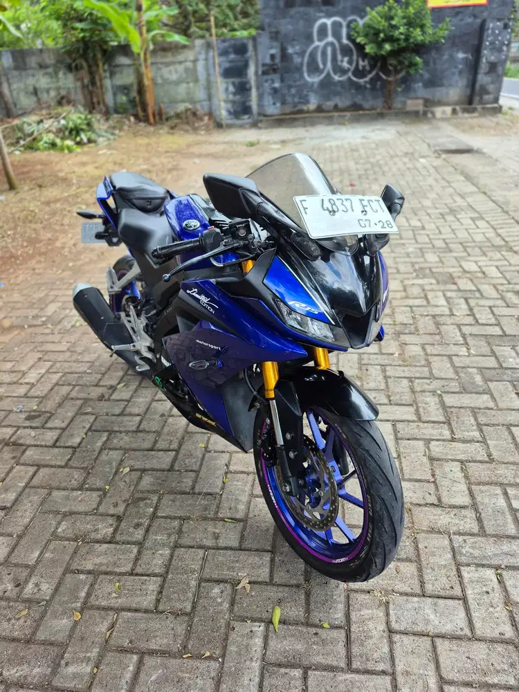 Dijual Yamaha R15 V3 tahun 2018 pajak hidup