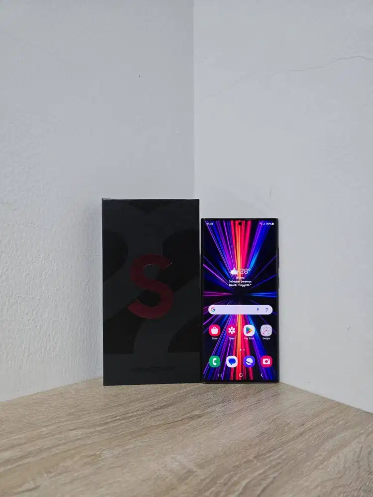 Samsung Galaxy S22 Ultra 5G SEIN 12/256 Burgundy Fullset 12GB 256GB