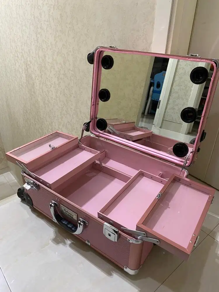 Koper Makeup Beauty Case
