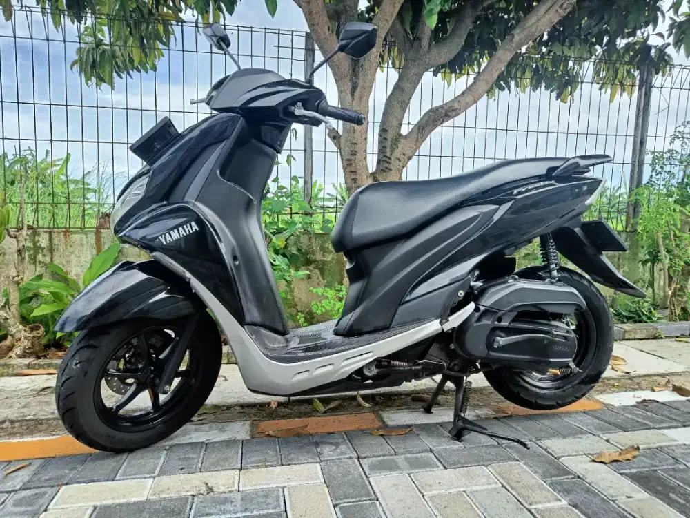 Jual Yamaha Freego 2020 Mulus KM Rendah Ban baru