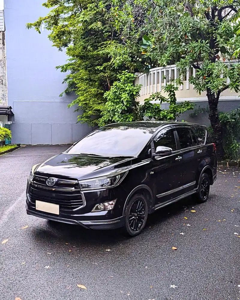 Toyota Kijang Innova 2018 Bensin