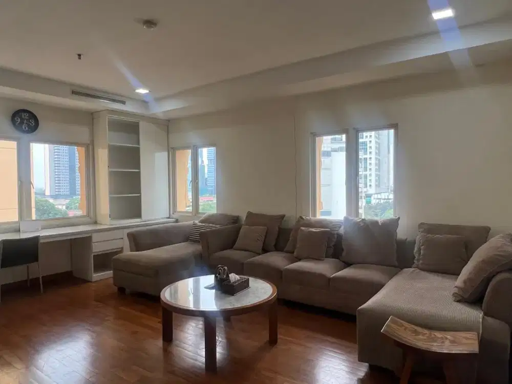 Dijual Cepat Penthouse Apartemen Kusuma Chandra SCBD 3BR