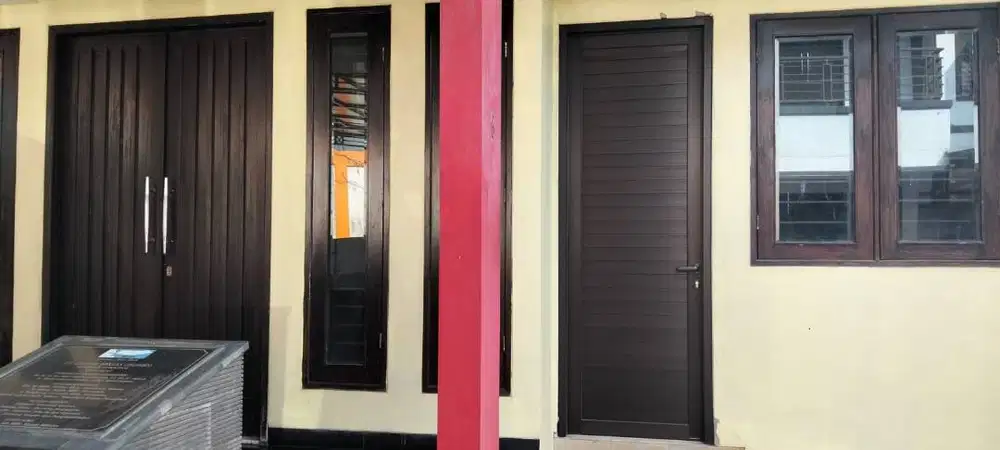 Rumah kantor Jakarta Selatan dijual, lokasi strategis dan siap pakai