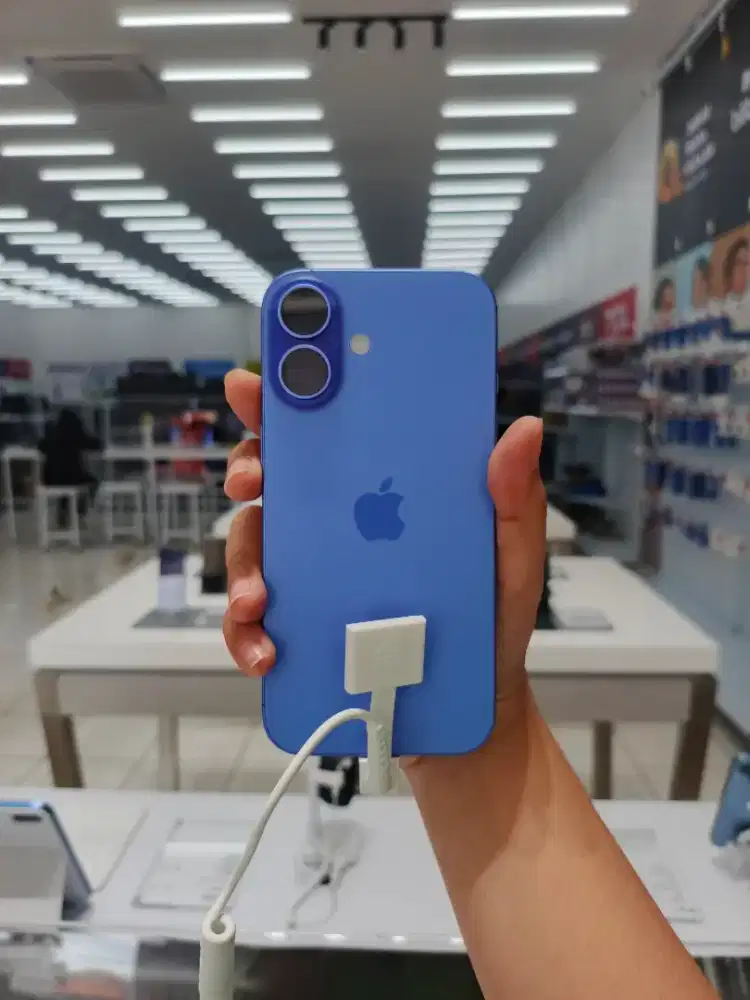 IPHONE 17 READY STOCK
