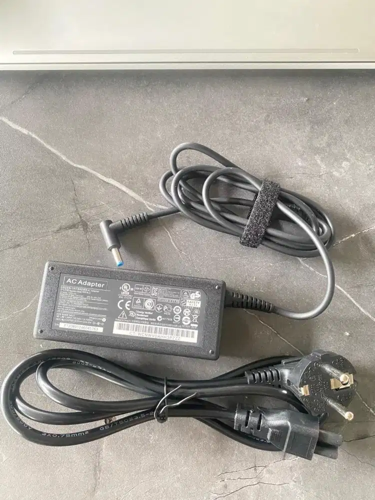 Adaptor charher laptop 65W 19.5V 3.3A