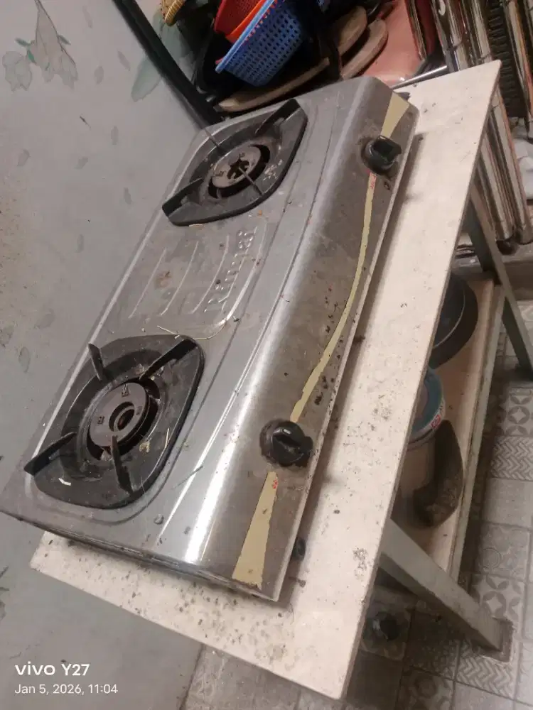 Kompor Rinnai dua tungku