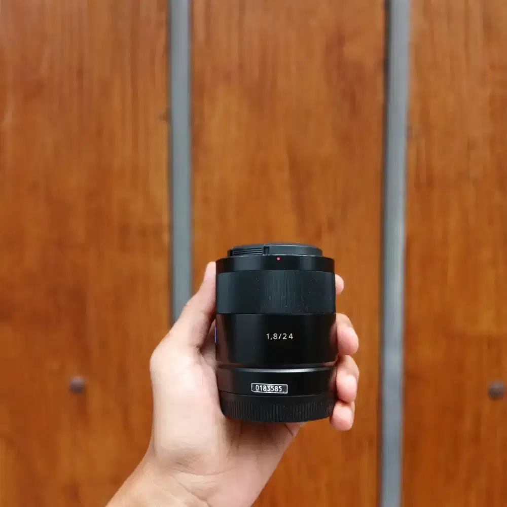 LENSA FIX SONY FE 24MM F1.8 BLACK GOOD CONDITION MURAH