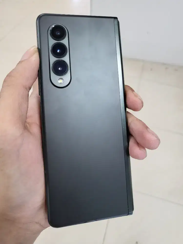 Samsung Z fold 3 5G ram 12/512